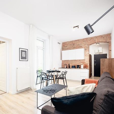 פוזנן Apartamenty Pamiatkowa 11, 2 Rooms, Self Check In 24H מראה חיצוני תמונה